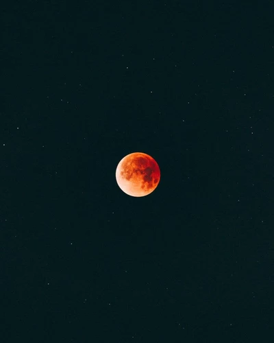 Super blood moon